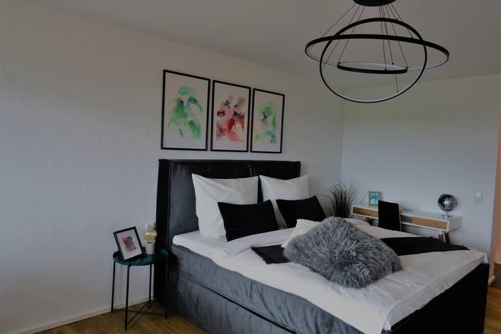 Modernes Apartment Mit Traumhaftem Blick Ins Gruene 布罗因灵恩 外观 照片